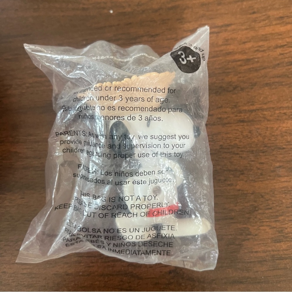 Burger King Snoopy "The Many Lives of Snoopy" Master of Disguise 2003 Vintage - Picture 3 of 6